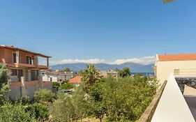 An Edens Garden Near The Sea - Pansion Youli